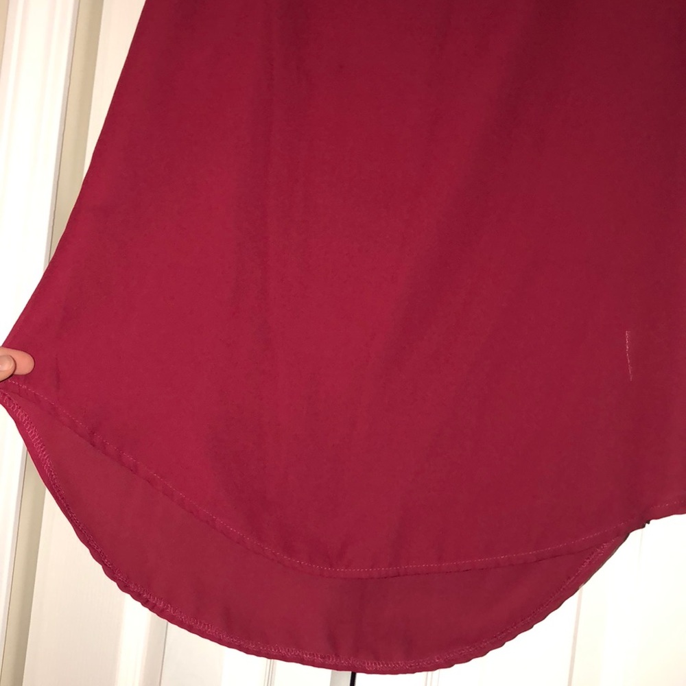 Red blouse! - Picture 3 of 3